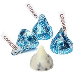 Hershey's Kisses Blue Foiled Cookies N Creme Candy: 60-Piece Bag
