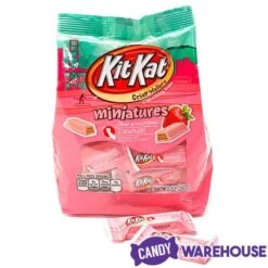 Kit Kat Miniatures Candy - Strawberry: 10-Ounce Bag 9 Kit Kat Miniatures Candy - Strawberry: 10-Ounce Bag -Candy Store kit kat miniatures candy strawberry 10 ounce bag candy warehouse 4