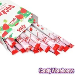 Pocky - Giant Strawberry Cream Covered Biscuit Sticks Packs: 15-Piece Box -Candy Store pocky giant strawberry cream covered biscuit sticks packs 15 piece box candy warehouse 4