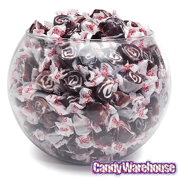 Salt Water Taffy - Black Licorice Swirl: 2.5LB Bag 4 Salt Water Taffy - Black Licorice Swirl: 2.5LB Bag - Image 2