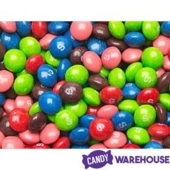 Skittles Wild Berry Candy: 50-Ounce Bag 8 Skittles Wild Berry Candy: 50-Ounce Bag -Candy Store skittles wild berry candy 50 ounce bag candy warehouse 3